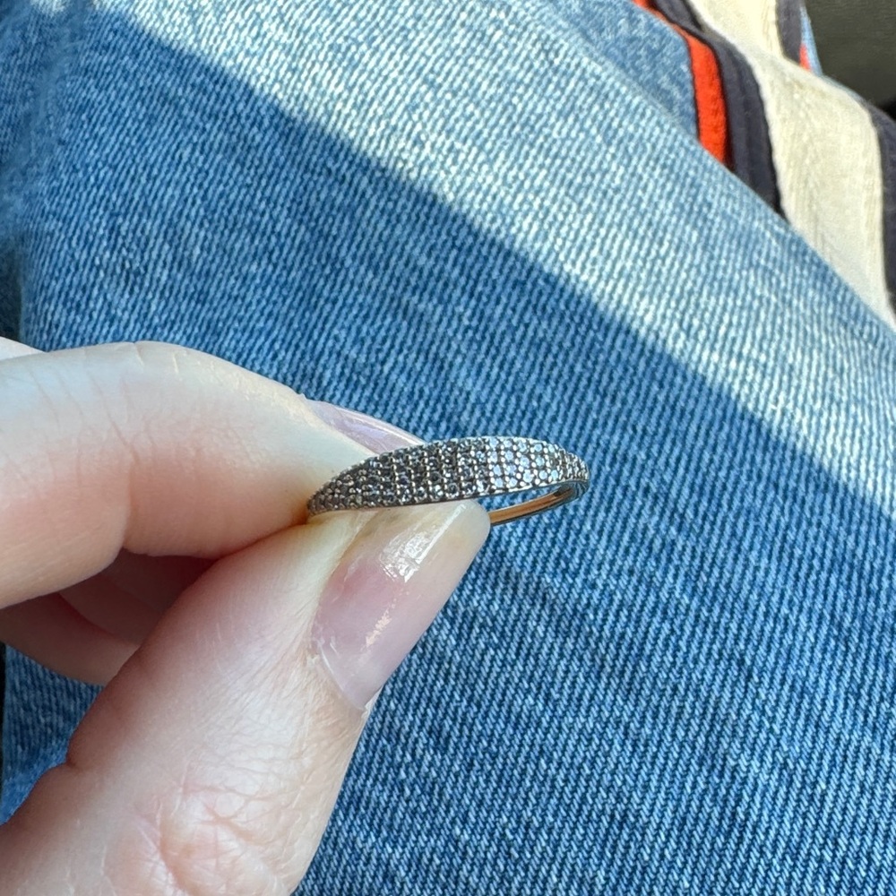 Mejuri Pavé Diamond Slim Signet, Size 6